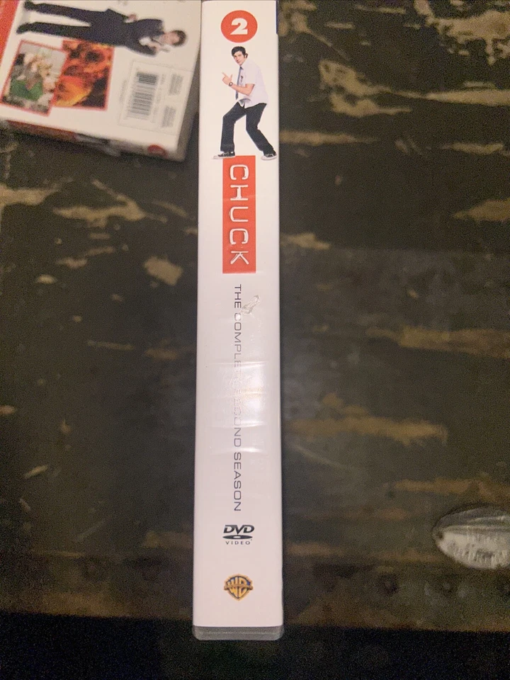 Chuck: Season 2 DVD Deluxe 6-Disc Set Foto 3 de 4