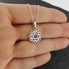 Heart Chakra Pendant Necklace - 925 Sterling Silver - Outline Gift Energy 