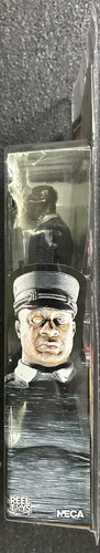 Manute 8" Sin CIty Neca Action Figure 2005 Sealed - Picture 3 of 4