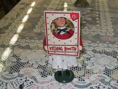 BYERS CHOICE, VALENTINE KISSING BOOTH GIRL, 2026, HOLDS Sign