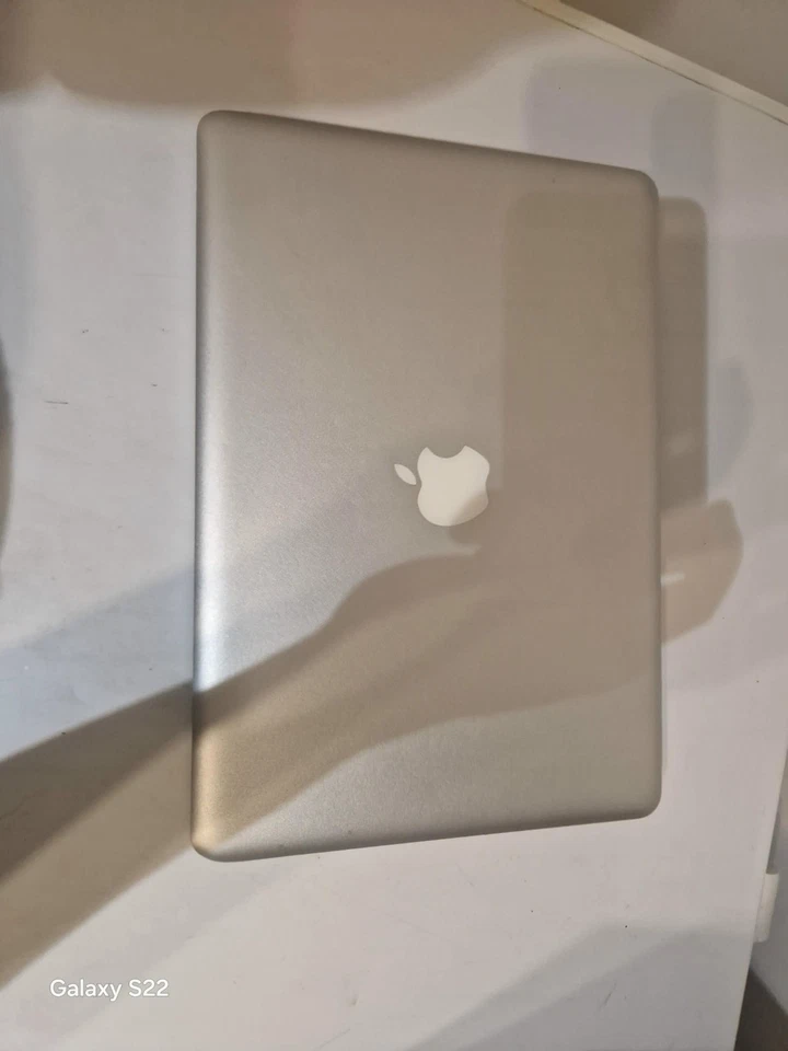 Apple MacBook Pro 13" 2011 · i7 · 4GB · 500GB, photo 3 of 5