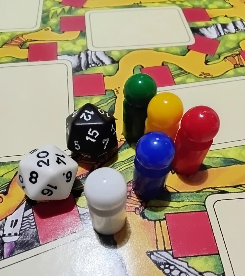 100% LEGEND OF HEROES 1987 Dungeon Board game Vintage TSR - 100% Complete -Used - Image 4 of 4