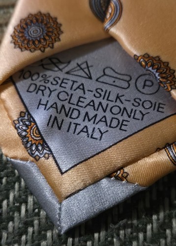 NWT ITALO FERRETTI Silvi Marina Tie Peach Medallion 100% Silk Handmade in Italy - Picture 13 of 18