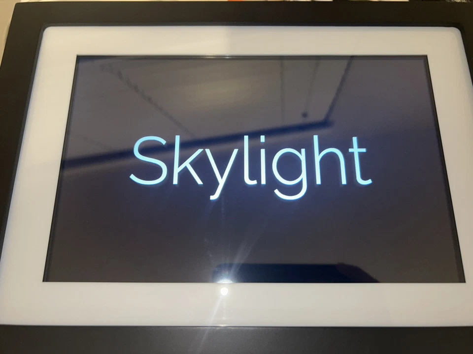 Skylight Digital Picture Frame 10 Inch Original Power Cable Reset To Factory Set - Image 2 of 4