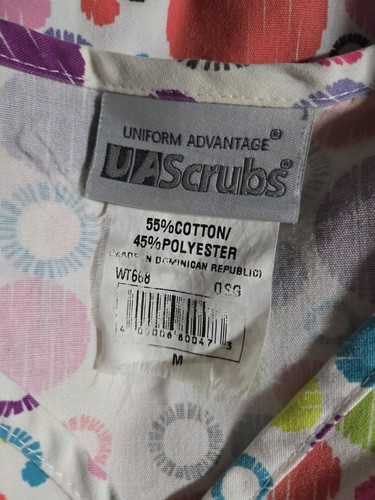 UA Scrubs Scrub Top Size M-White/Pastel Dots/Circles Mock Wrap-Chest 22"/L 26" - Picture 3 of 4