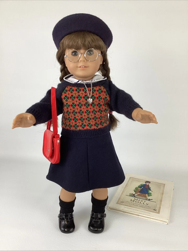 American Girl Doll Molly Pleasant Co. Brown Hair Blue Eyes 2008 Box Book Purse - Image 3 of 4