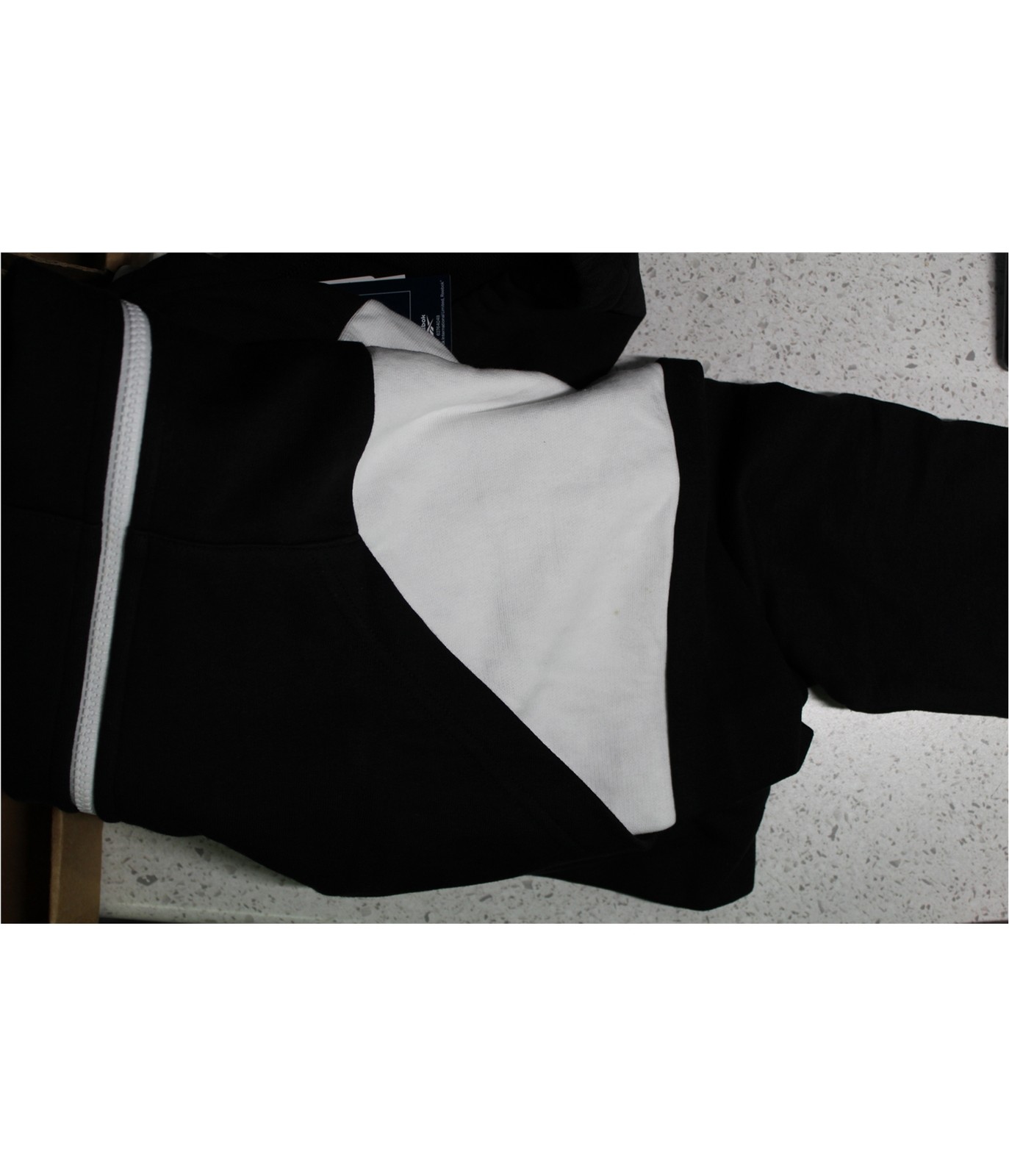 Reebok Mens Training Essentials Linear Track Jack… - image 3