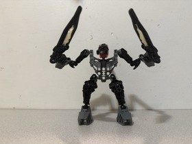 3 LEGO Bionicles: Gelu (8988), Metus (8976), Atakus (8972)