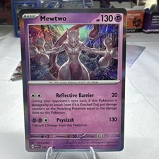 Pokemon TCG Mewtwo 150/165 Rara Holofoil Scarlatto e Viola 151 Carte INGLESE