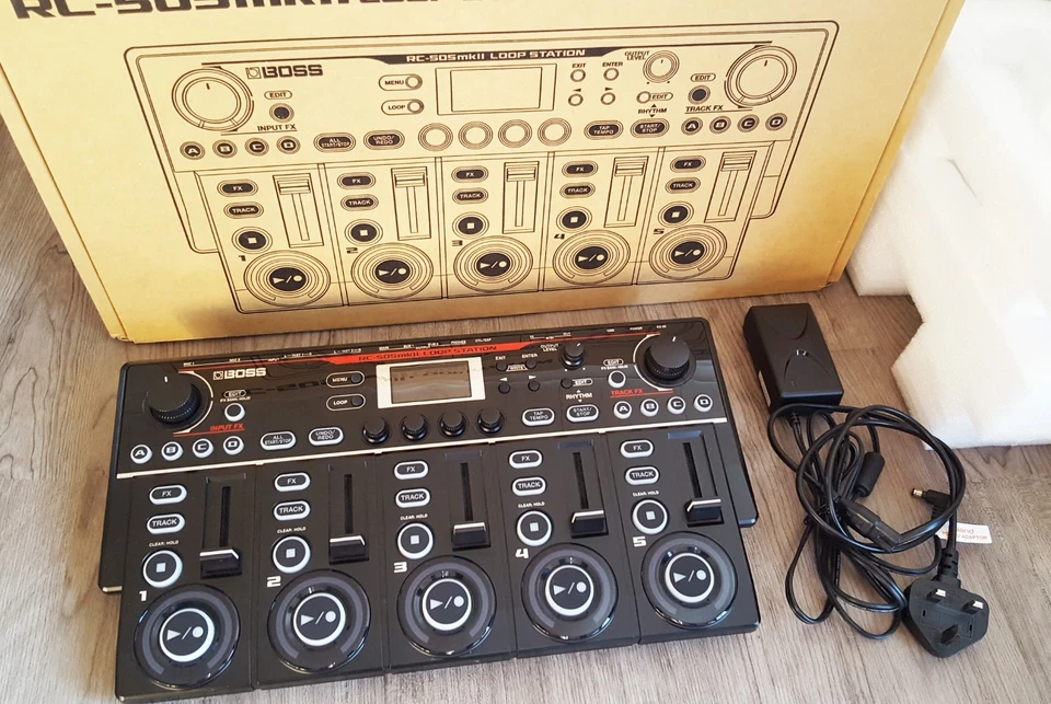Boss RC-505MKII Desktop Loop Station Boxed w/Power Supply Excellent - FREE POST - Image 2 of 4
