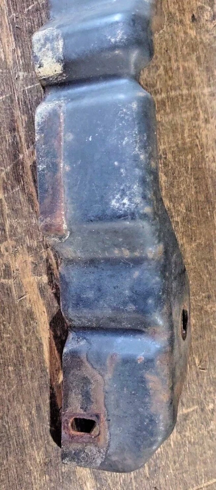 1983 Pontiac Bonneville HEADER PANEL Center reinforcement bracket FC-5 - Image 4 of 4