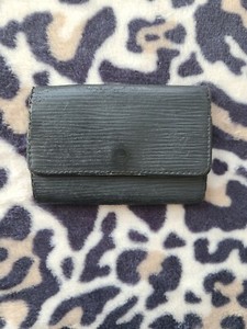 louis vuitton key holder date code