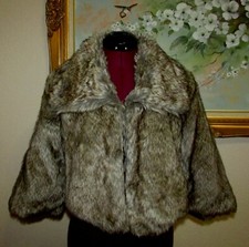 New Jolt Sz M Tan/beige Multi-color Faux Fur Acrylic/poly Jacket Style T924ff5e