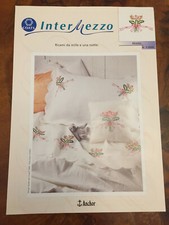 Schema Intermezzo  Ricami floreali su lenzuolo COATS ricamo