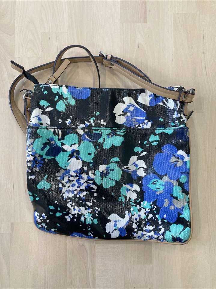 Bolso de hombro/cartera Merona con flores (usado - muy bueno) Foto 2 de 4