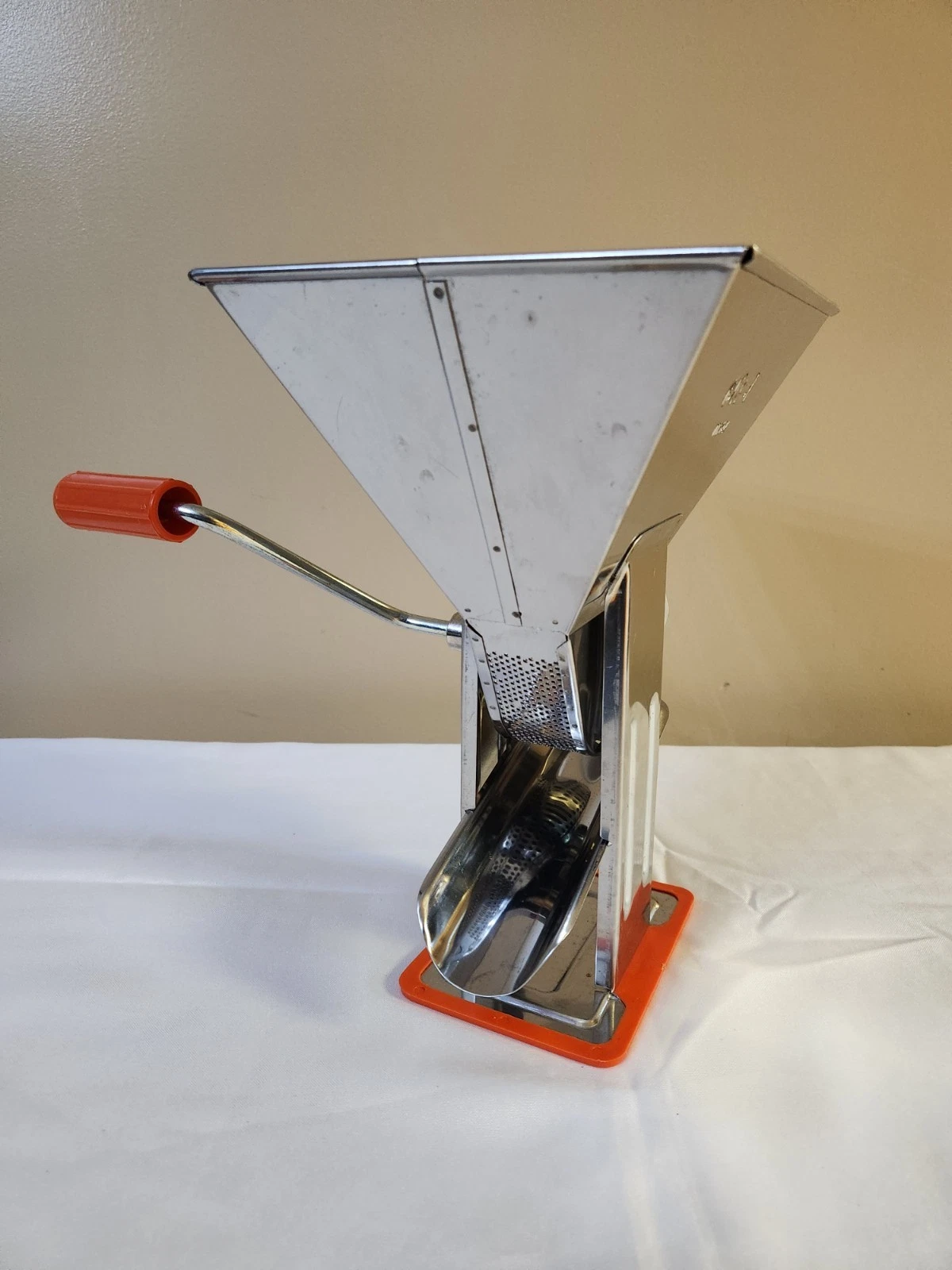Spremipomodoro Solemio BST Food Strainer Tomato Fruit Juicer Sauce Maker IOB