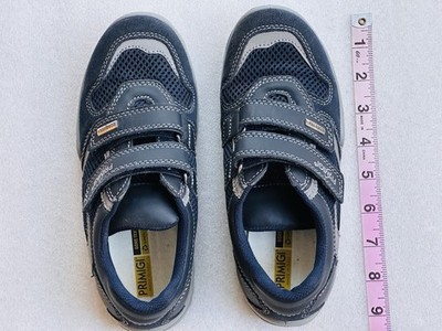 Primigi with Gore Tex Double  Straps Boys Tennis Shoes US2.5 EU34 UK1.5 Dark Blu