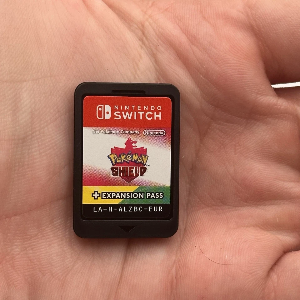 Pokemon Scudo + Pass Di Espansione - Nintendo Switch 2019 - PAL ITA COMPLETO, foto 4 di 5