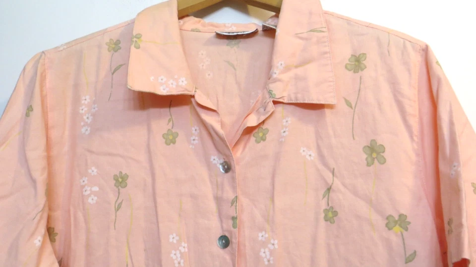 Camisa Dressbarn Mujer 1X Verde Melocotón Floral Abotonada Manga Corta Lino Algodón Foto 2 de 4