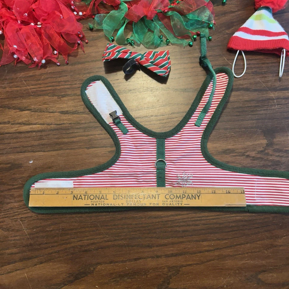 Small Breed Dog  Christmas Outfits  Size Small & Medium lot of 8 plus hats - Image 2 of 4