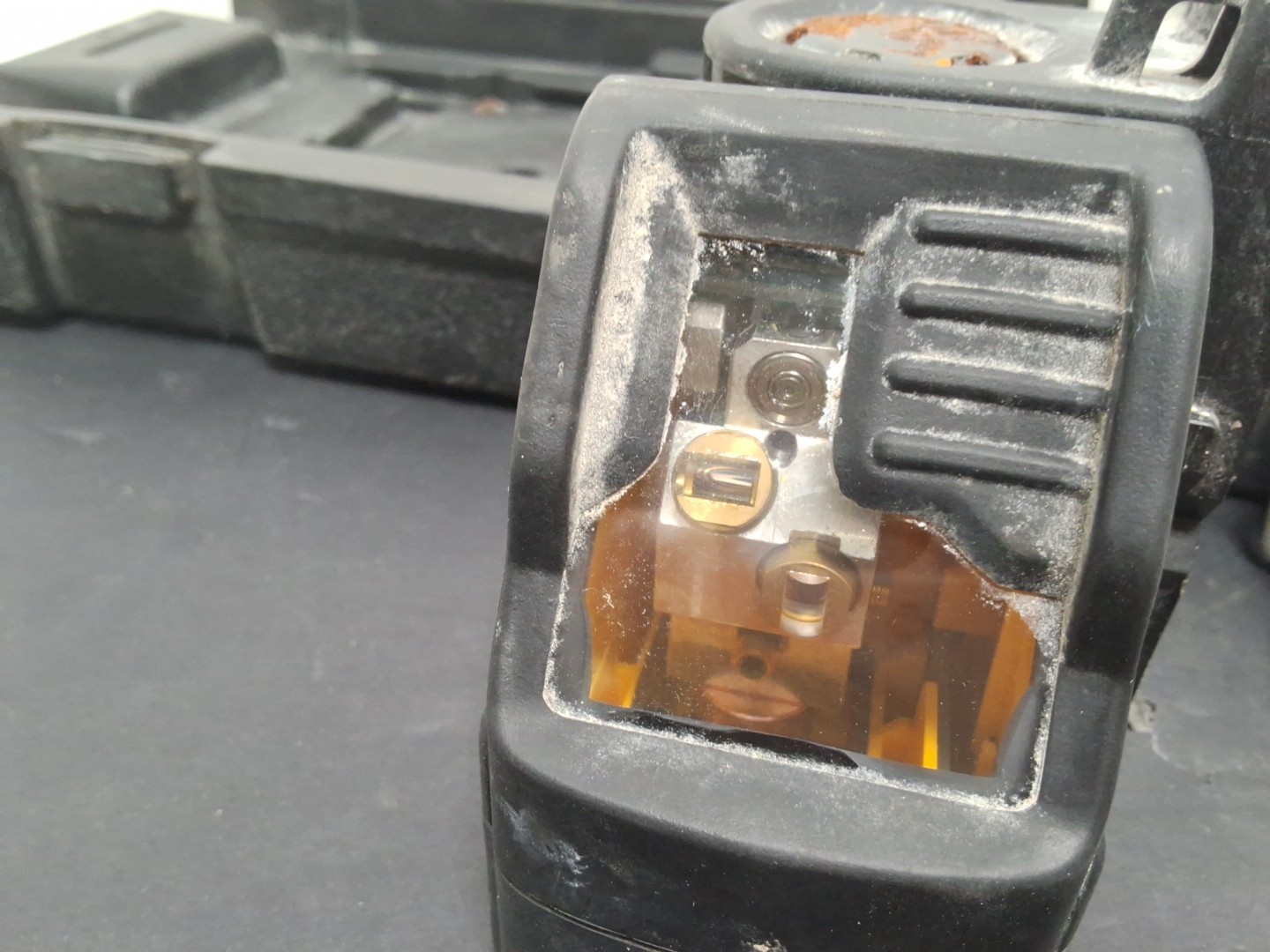 Dewalt Green Self-Leveling Cross Line Laser Level DW088