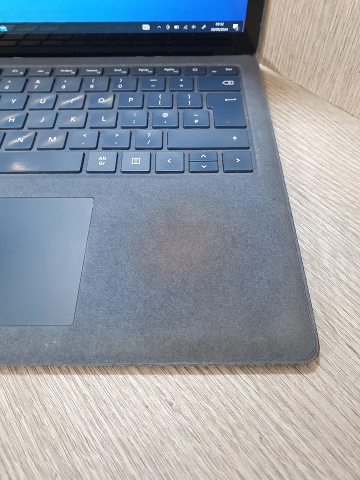 Microsoft Surface 2 13.5" i7-8650U @ 1.9GHz 16GB DDR4 512GB NVMe Grade C ED3009 - Image 4 of 4