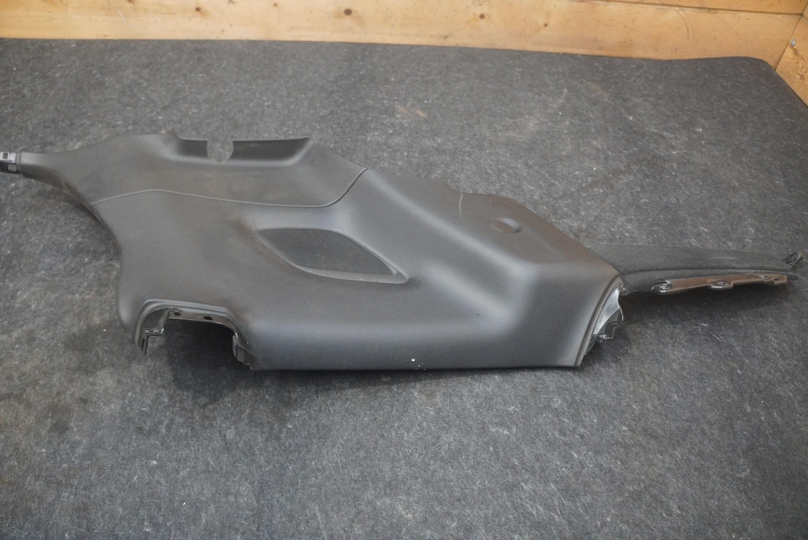Porsche 911 GT3 2014-2019 Rear Left Quarter panel trim Black
