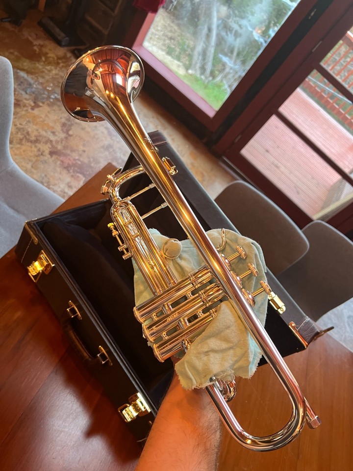 BACH STRADIVARIUS TRUMPET 180S37 Bb Silver eBay