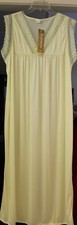 NYLON SLEEVELESS LONG Nightgown/ V-Neck LACE / RED or BLACK / MEDIUM