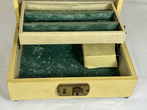 Vintage Musical Jewelry Box w/Thorens Ballerina Dance Tune & Chinese Inlay Art - Picture 10 of 15
