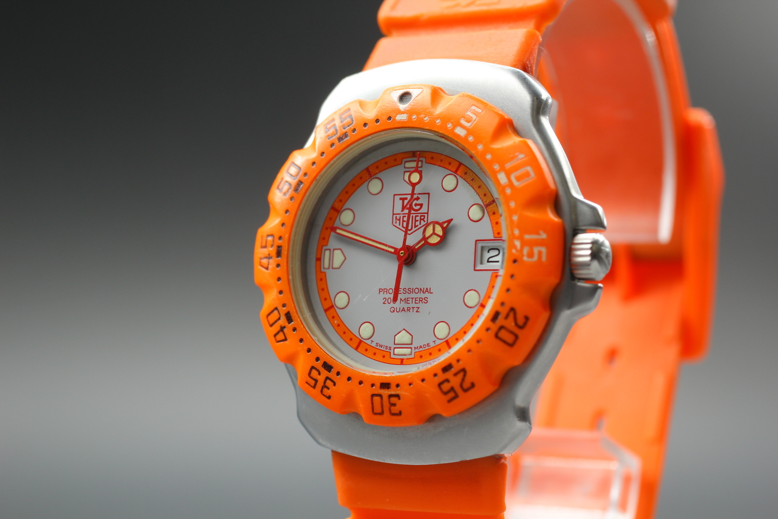 TAG Heuer Formula 1 Vintage 34MM Orange Dial Quartz Watch - Mid Size