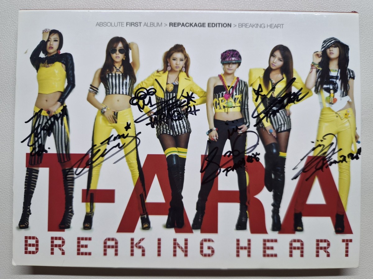 T-ARA [Breaking Heart] All Member Autographed Signed Album TARA