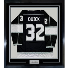 Jonathan Quick Rookie Cards and Autograph Memorabilia Guide 23