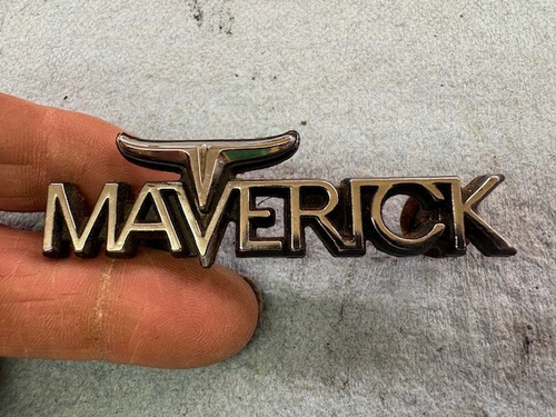Ford OEM Maverick Dashboard Dash Emblem Badge D0DB 6204460 B 70 71 72 ...