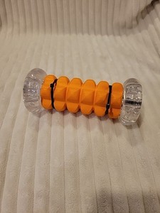 New Shelf Pull Triggerpoint Trigger Point Hand Held Foam Roller  Hand, Feet, Arm