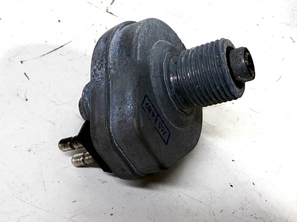 Sensor de cable de control de crucero Mercedes 0045420517 R107 W114 W115 W116 OEM Foto 4 de 4