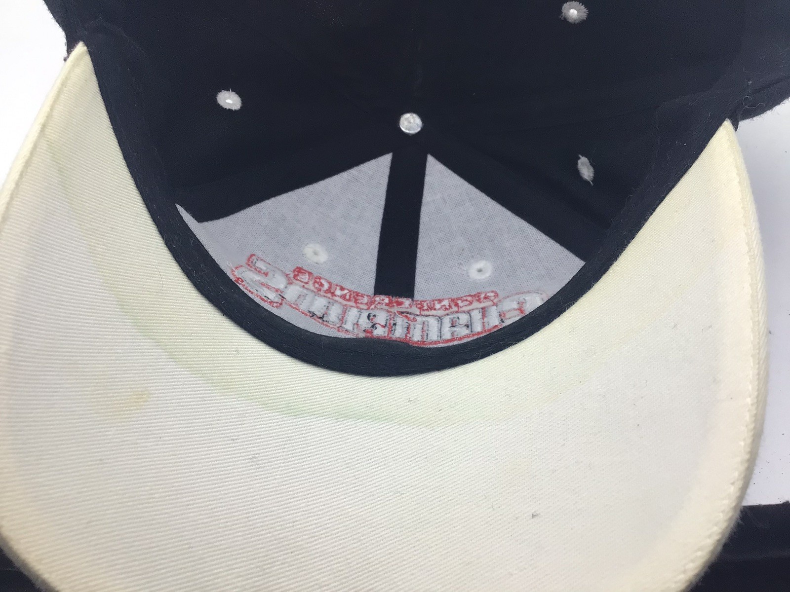 Picture 4 of 5