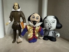 Accoutrements William Shakespeare Action Figure, Finger Puppet, & Toy Set Lot