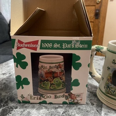 VINTAGE COLLECTIBLE 1998 EDITION BUDWEISER ST. PAT'S STEIN ''ERIN GO BUDWEISER'' 