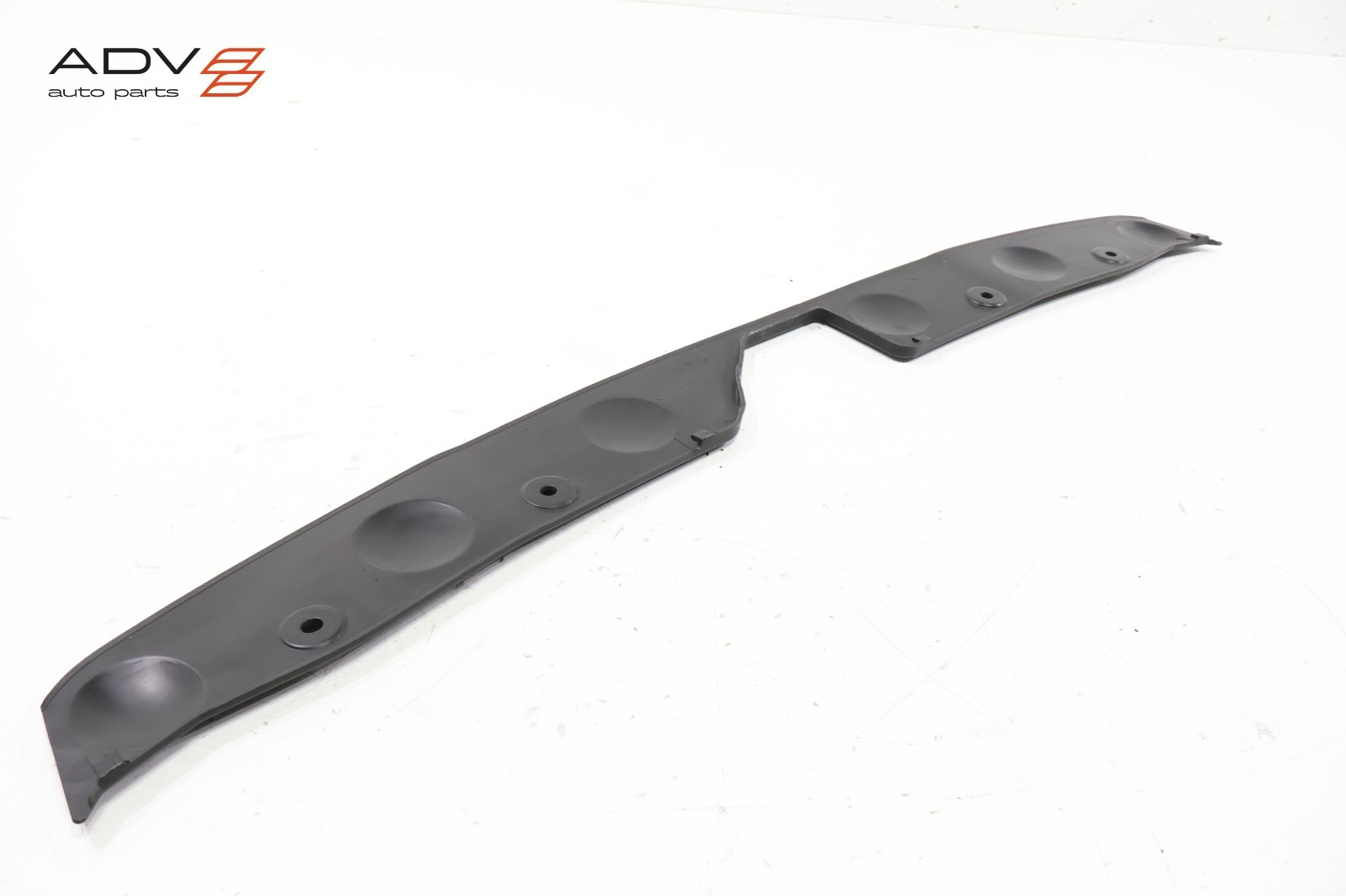 2014 - 2020 MASERATI GHIBLI FRONT BUMPER CENTER UPPER MOUNT SUPPORT BRACKET OEM