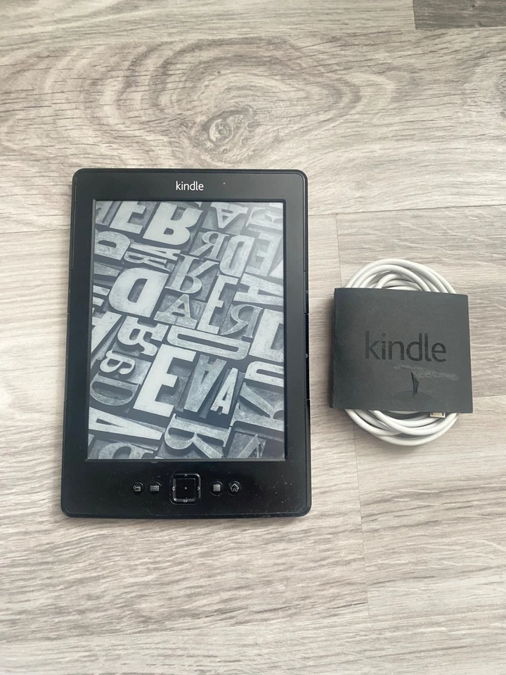 kindel e book schwarz 4.Gen, Gebraucht 