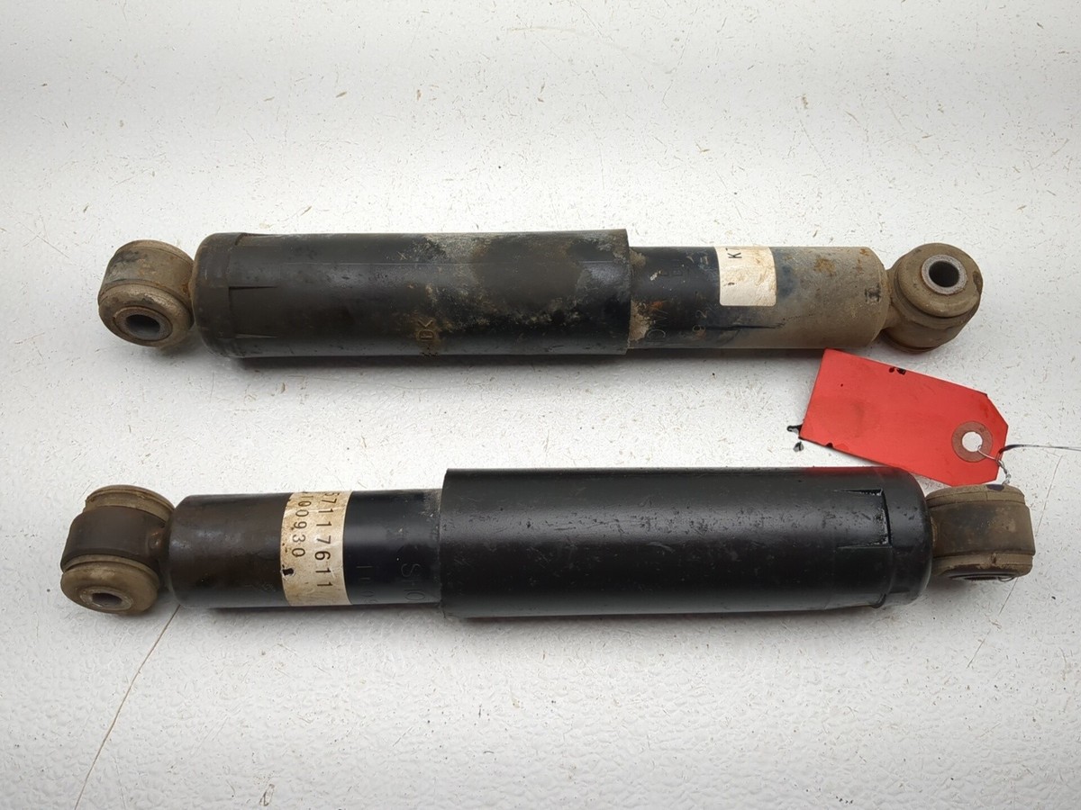 T 09-14 Kubota RTV1100 Left & Right Rear Shock Absorbers Mono Strut
