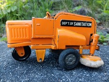 1950's Vintage Cragstan Street Sweeper Tin Litho Friction Toy, Japan