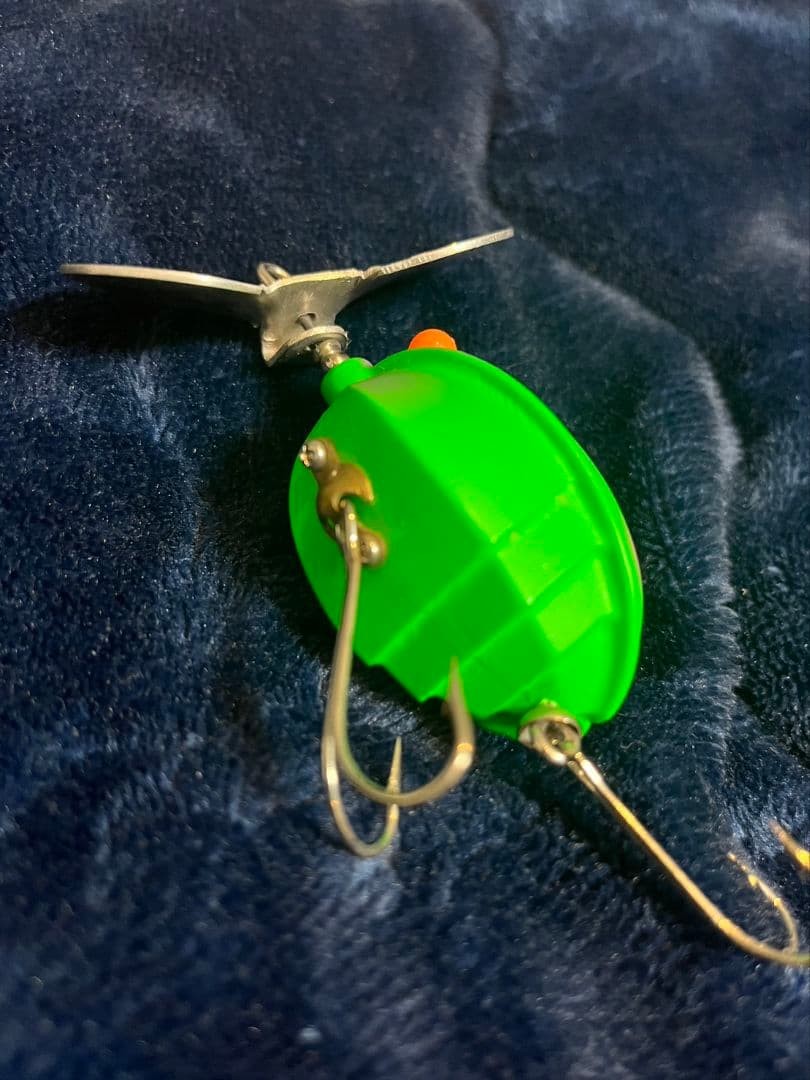 Frog Products Ladybug Topwater Lure for Bass Crazy Color Sample出品中 - Image 6