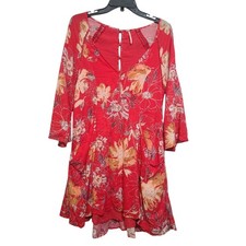 Free People Red Floral Button Back Mini Dress 8 Crochet Shoulder 3/4 Sleeve