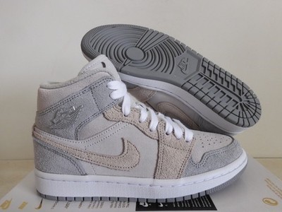 Nike Air Jordan 1 Mid Se Particle Grey-College Grey Womens Sz 5.5 [DO7139-002]