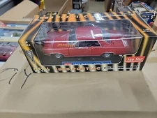 Sun Star 1965 Pontiac GTO Tiger 1/18 RED Very Rare 1:18 Model