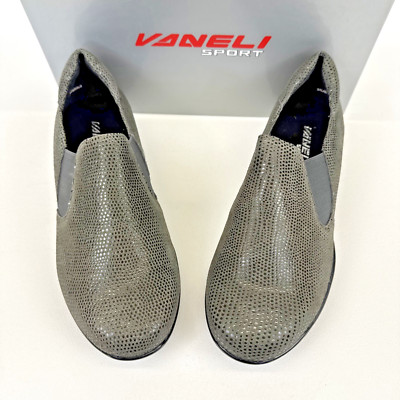 Vaneli Sport Anemone Grey Green Print Women's Leather Shoes Size 9W New In Box