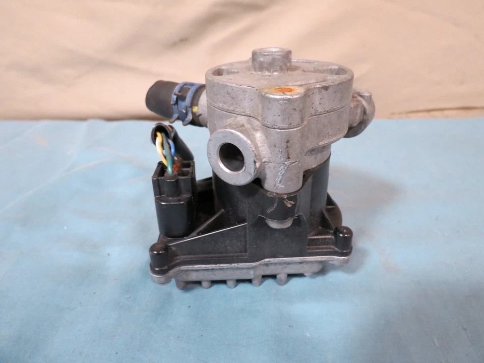 ✅ 06-10 Lexus RX400H Toyota Highlander Hybrid Transmission Oil Cooler Pump AISIN Foto 2 de 4