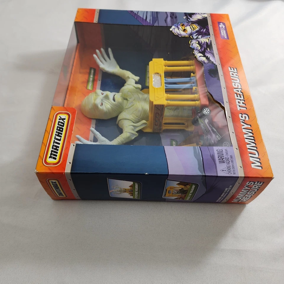 2009 Matchbox Mummy's Treasure Playset R0780 - Image 2 of 4